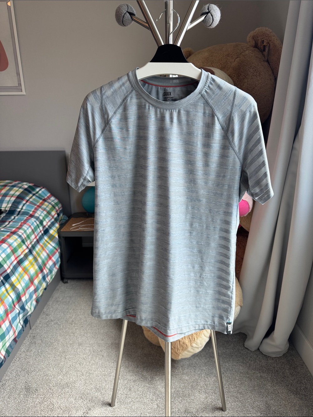 Saxx Men's Heather Light Gray Short Sleeve Crew Tee - breathable